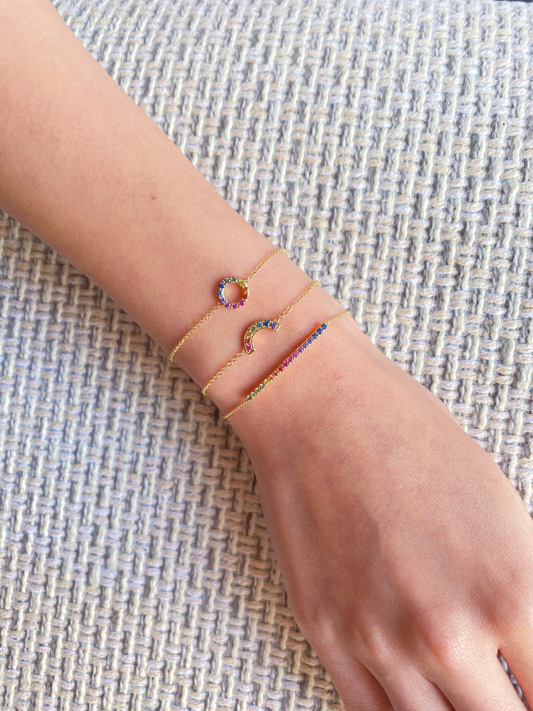 MARY LOU 18K YELLOW GOLD RAINBOW SAPPHIRE CIRCLE LAYERING BRACELET
