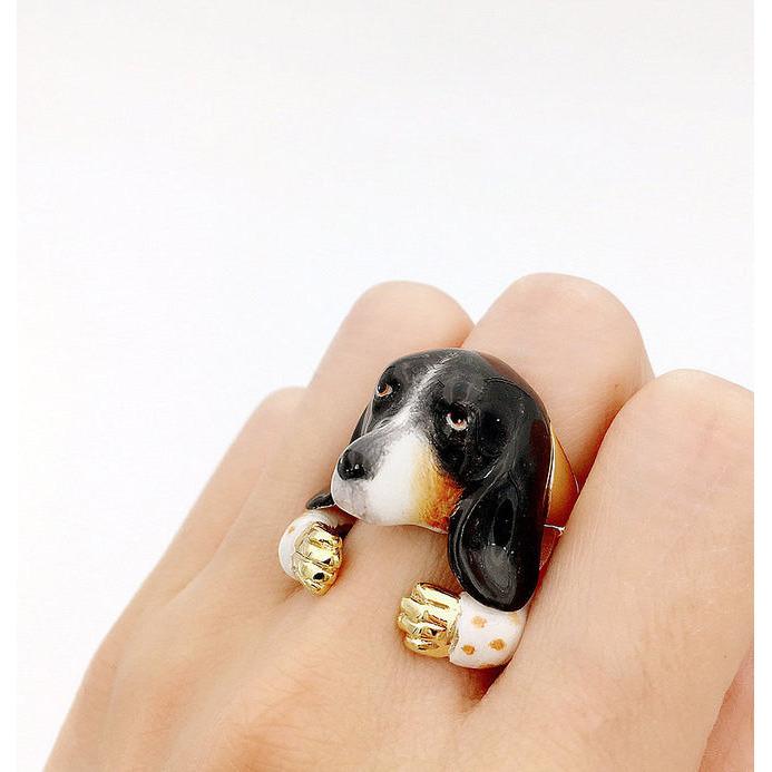 Mary Lou Black Basset hound Ring - MaryLouStore