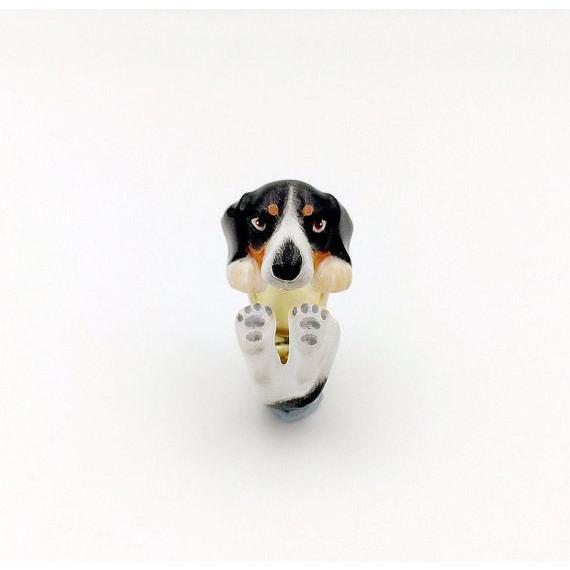 Mary Lou Black & White Dachshund Ring - MaryLouStore