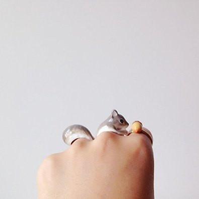 Mary Lou Grey Squirrel Ring - MaryLouStore