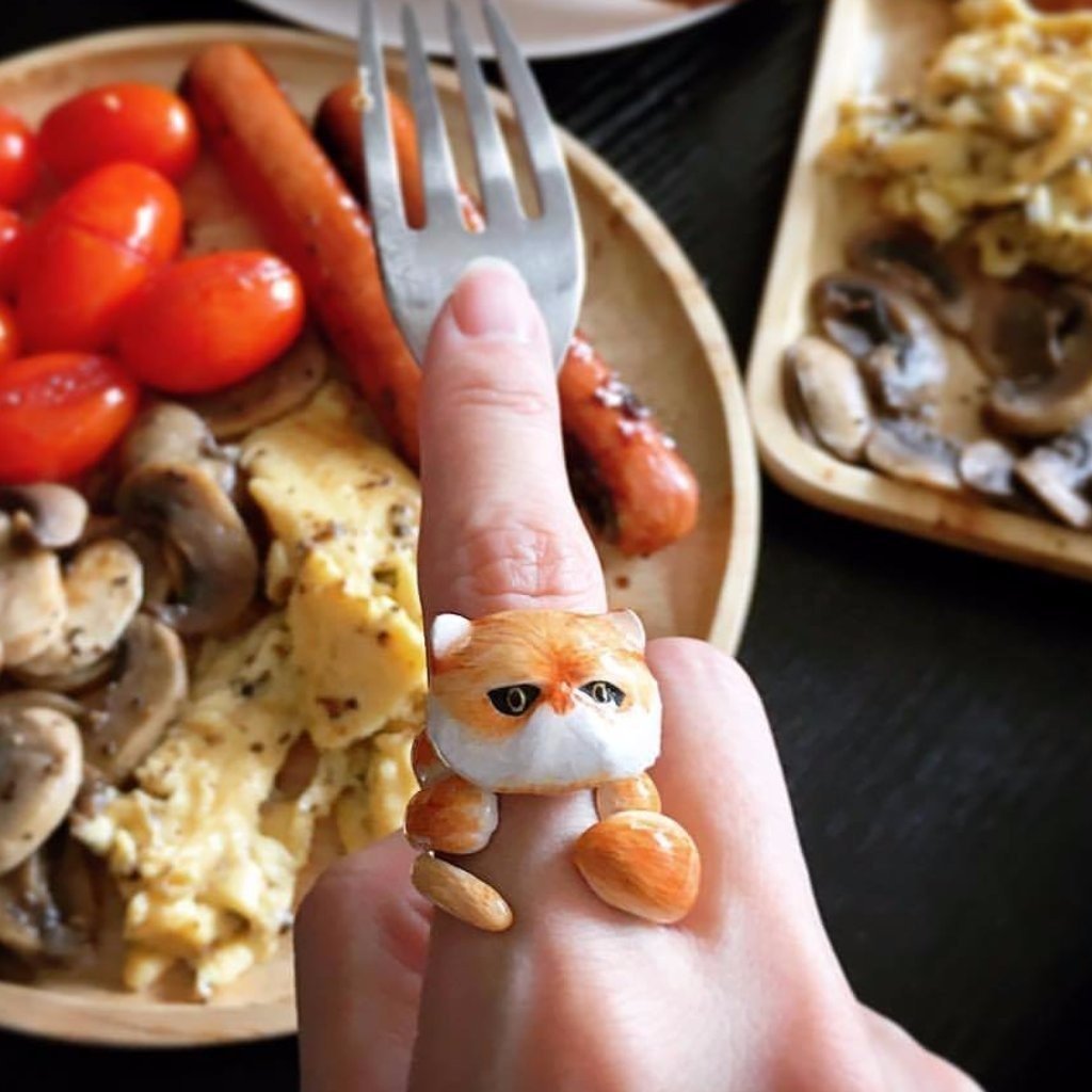 Mary Lou Orange Persian Cat Ring - MaryLouStore