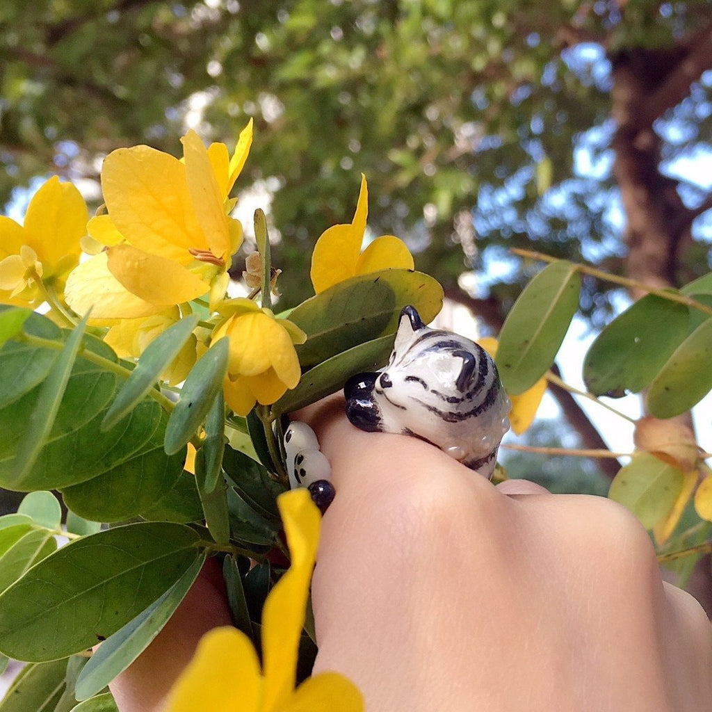 Mary Lou White & Black Kitten Ring - MaryLouStore