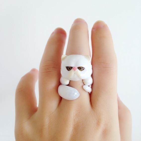 Mary Lou White Persian Cat Ring - MaryLouStore